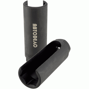 Oxygen sensors socket slotted