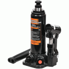 Hydraulic bottle jack in the case